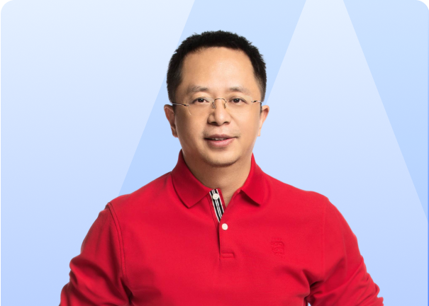 Portrait photo of 周鸿祎